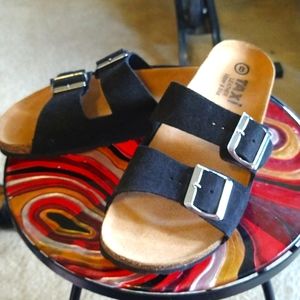 NWOT Taxi Leather Sandals
